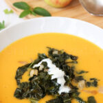 velluta di zucca con cavolo nero e guanciale