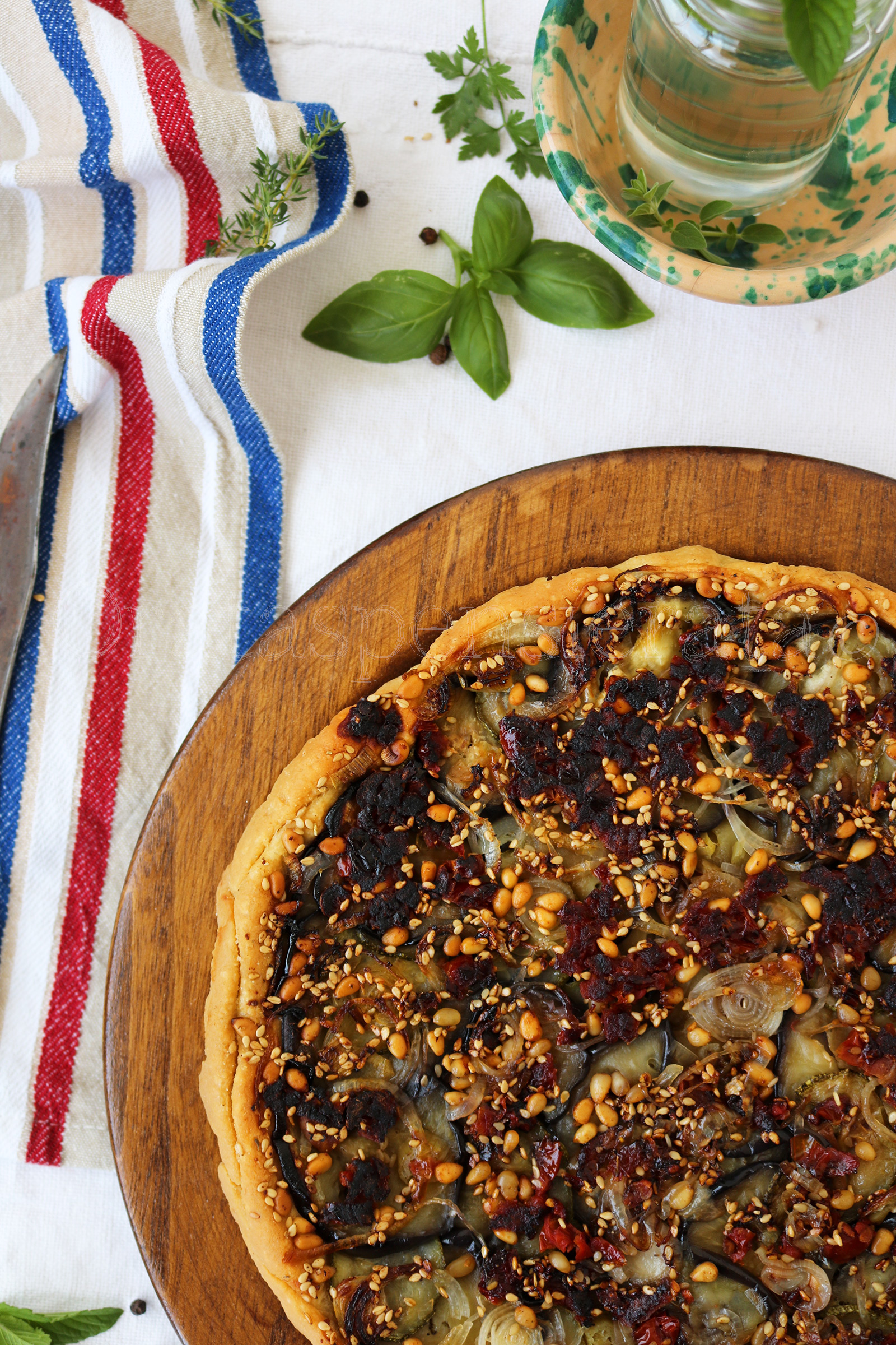 tarte renversé aux aubergines et aux pignons