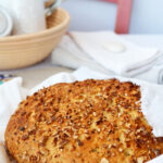 pane di semola con fiocchi d'avena e mandorle