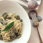 fettuccine con fave e tonno affumicato
