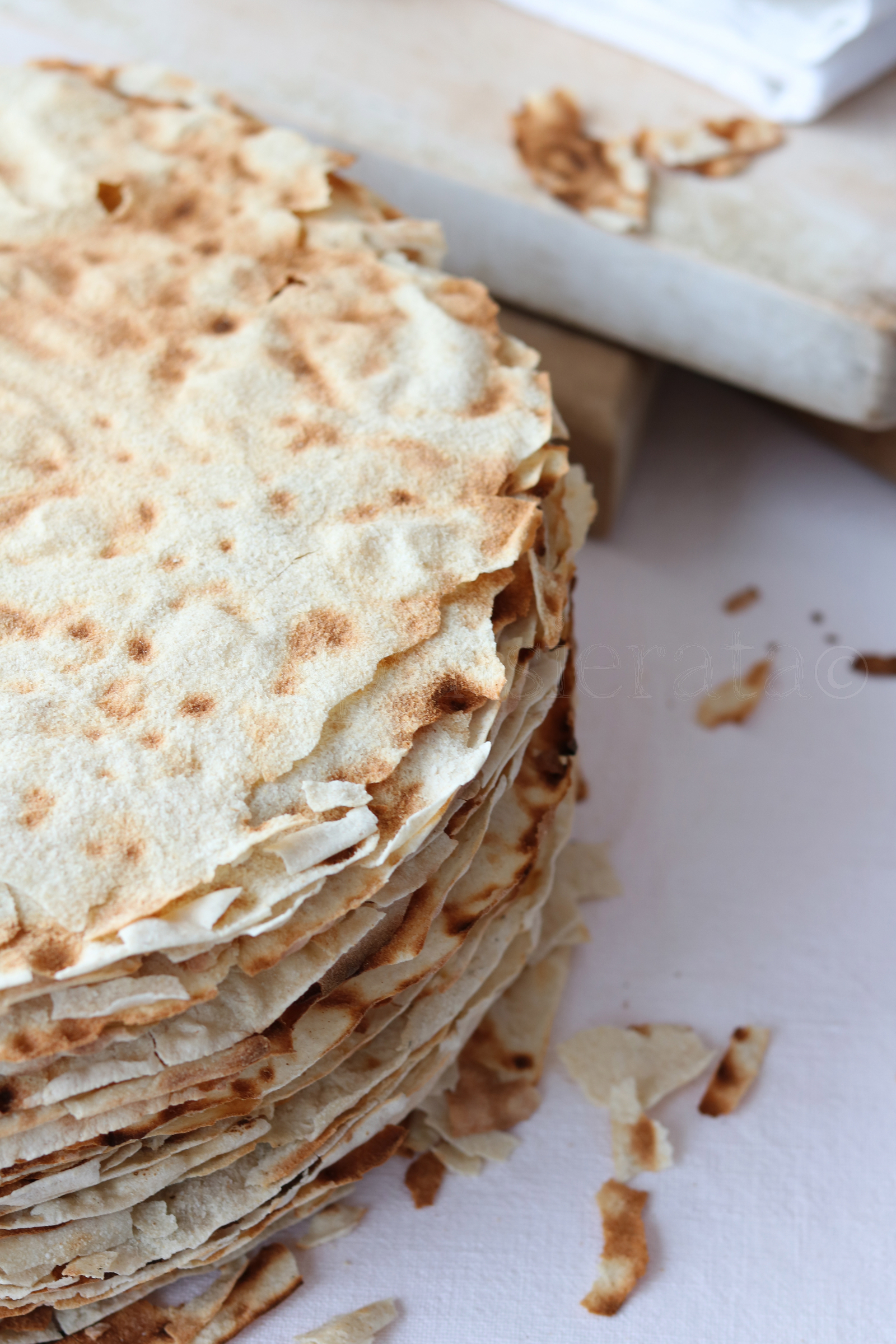 Il pane carasau: tipico della Sardegna, conosciuto in tutto il mondo