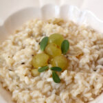 risotto all'uva e portulaca