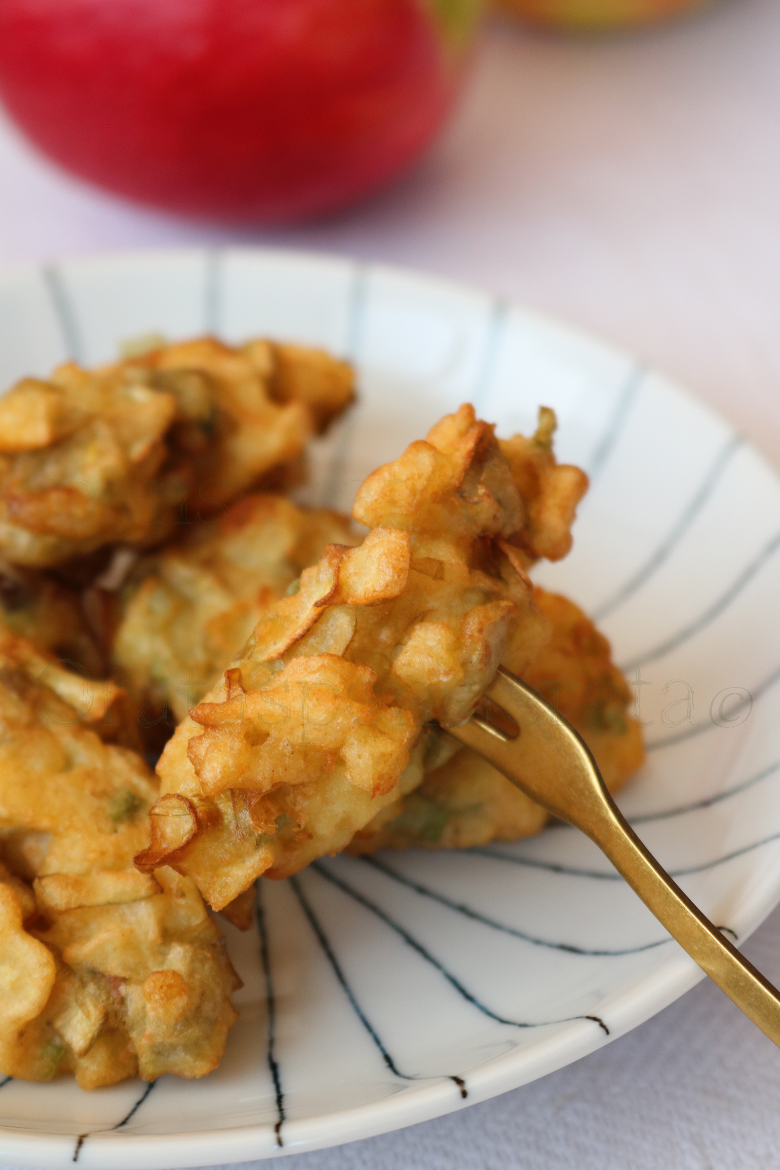 Frittelline di carciofi e mele