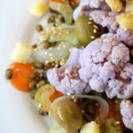 Insalata invernale con cavolfiore viola