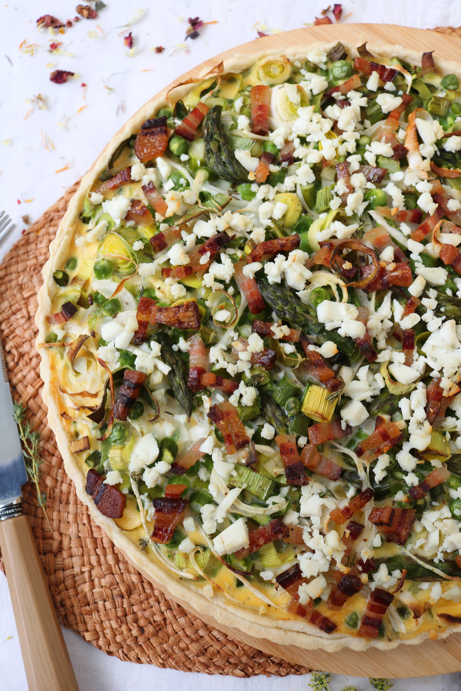 quiche asparagi, piselli e cipollotti